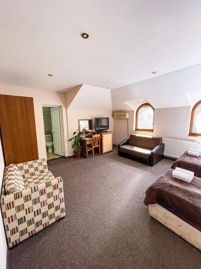 Family Hotel Palermo Tutrakan Εξωτερικό φωτογραφία